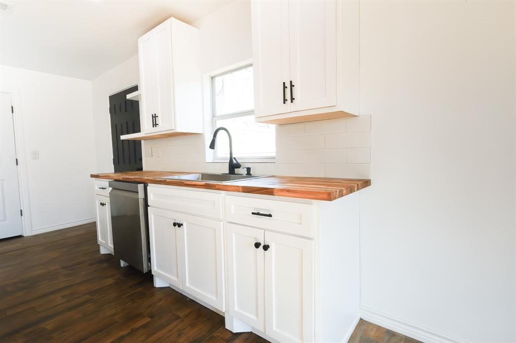 Western Hills Harbor - Residential