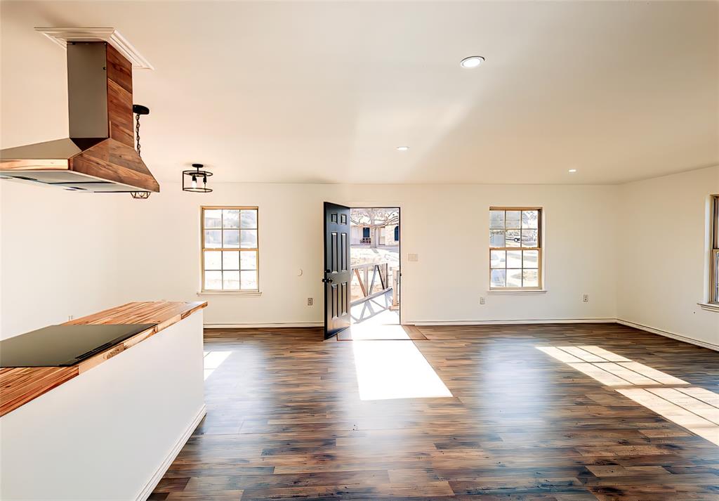 Western Hills Harbor - Residential