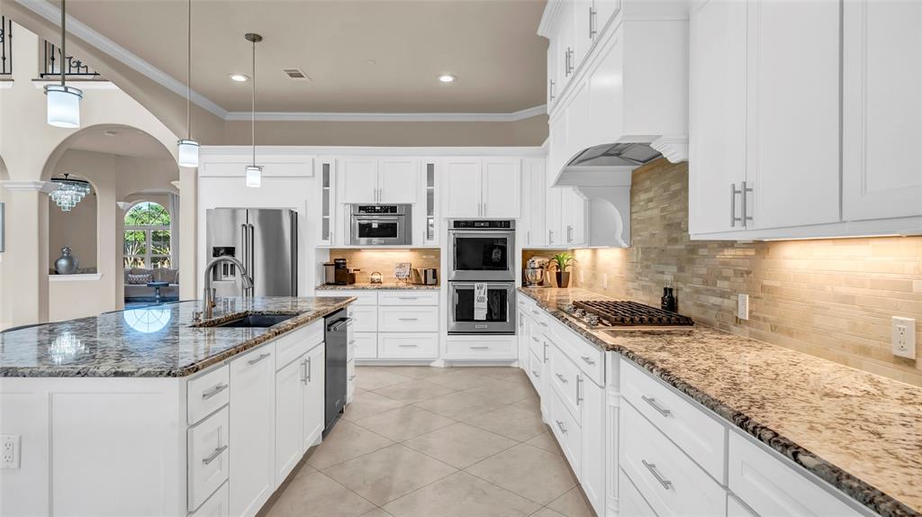 Hawks Wood - Residential