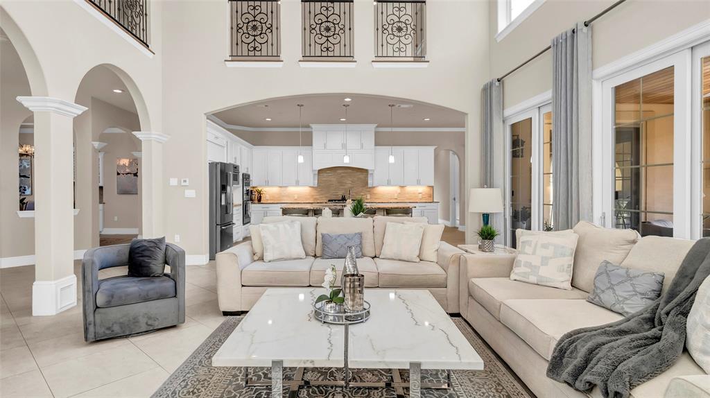 Hawks Wood - Residential