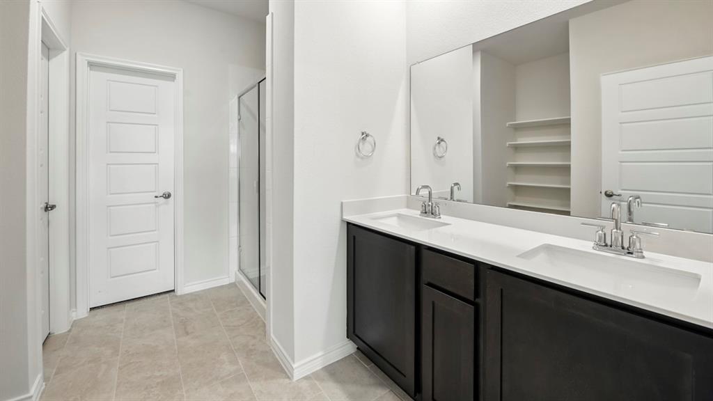 The Woods at Lindsay Place - Residential