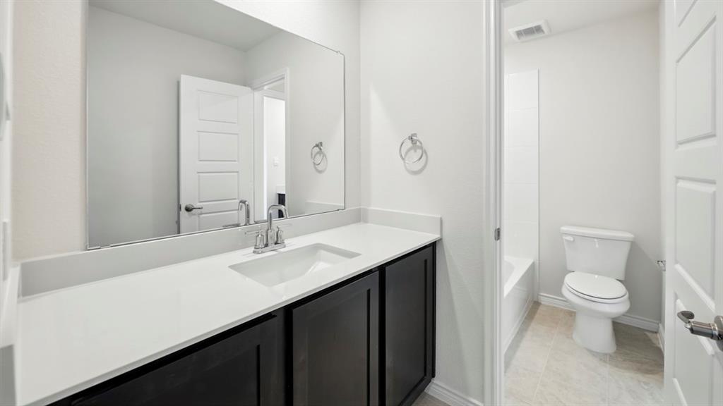 The Woods at Lindsay Place - Residential