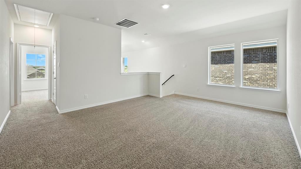 The Woods at Lindsay Place - Residential