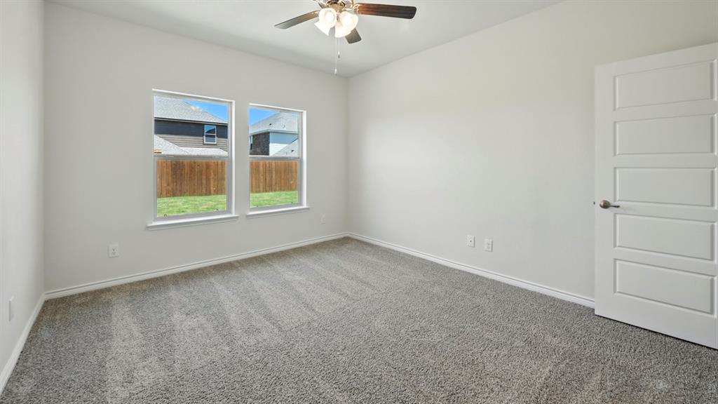 The Woods at Lindsay Place - Residential