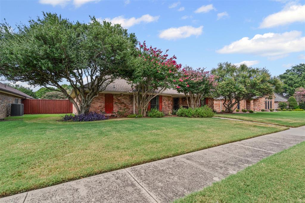 1553 Bamburgh Drive