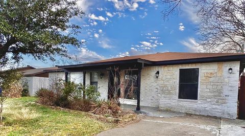 817 Loganwood Drive Royse City TX 75189