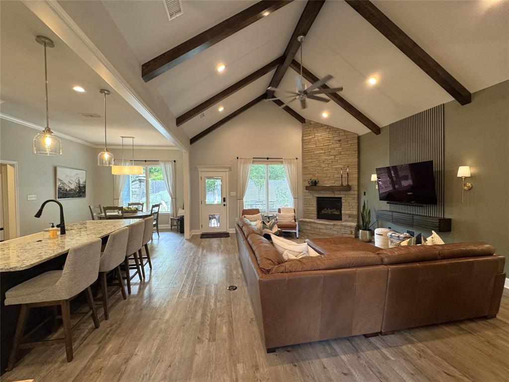 3560 Caroline Court