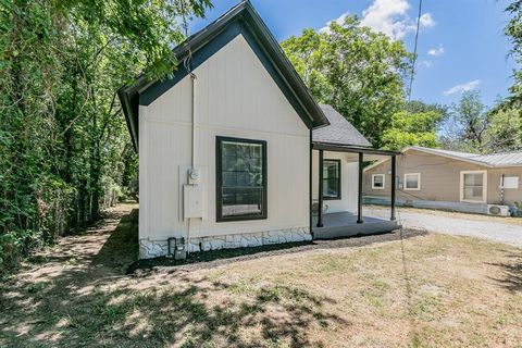 A home in Cleburne