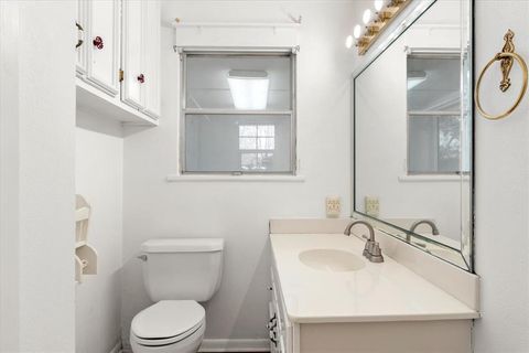 Tiny photo for 204 Plantation Avenue, Pottsboro, TX 75076 (MLS # 21223714)