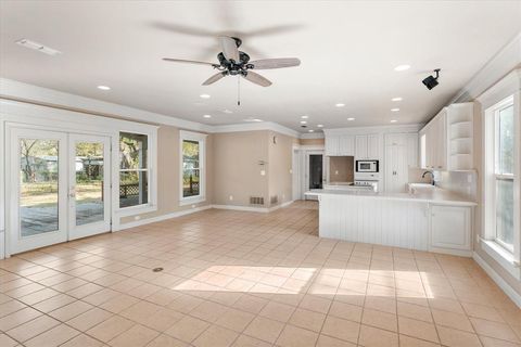 Tiny photo for 204 Plantation Avenue, Pottsboro, TX 75076 (MLS # 21223714)