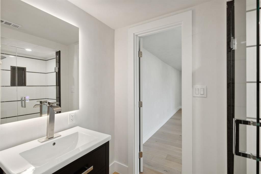 Meadows 02 - Residential