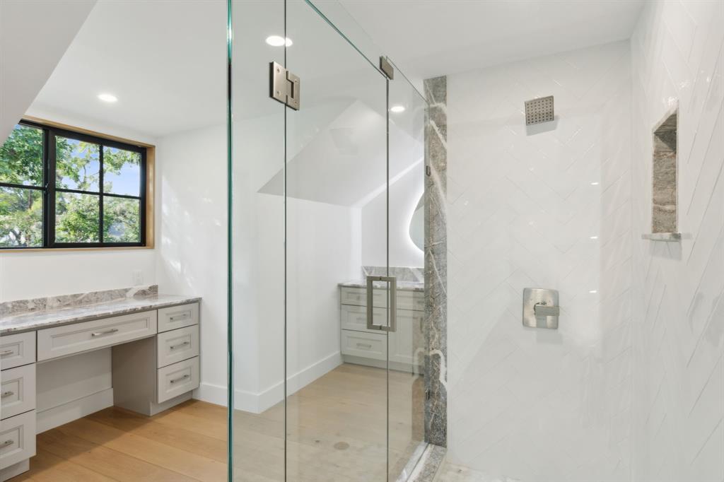 Meadows 02 - Residential