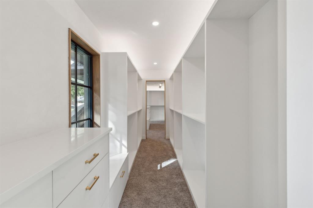 Meadows 02 - Residential