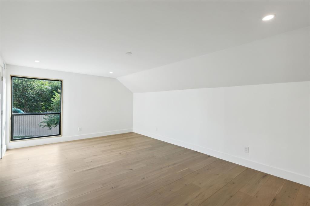 Meadows 02 - Residential