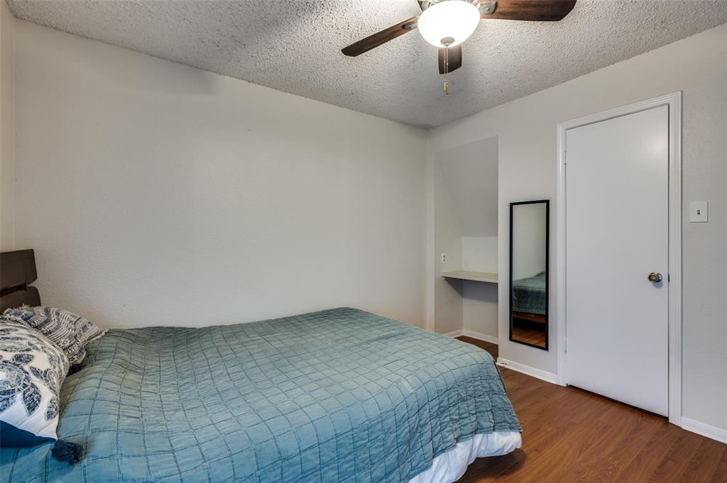 Cloisters Condo The - Residential