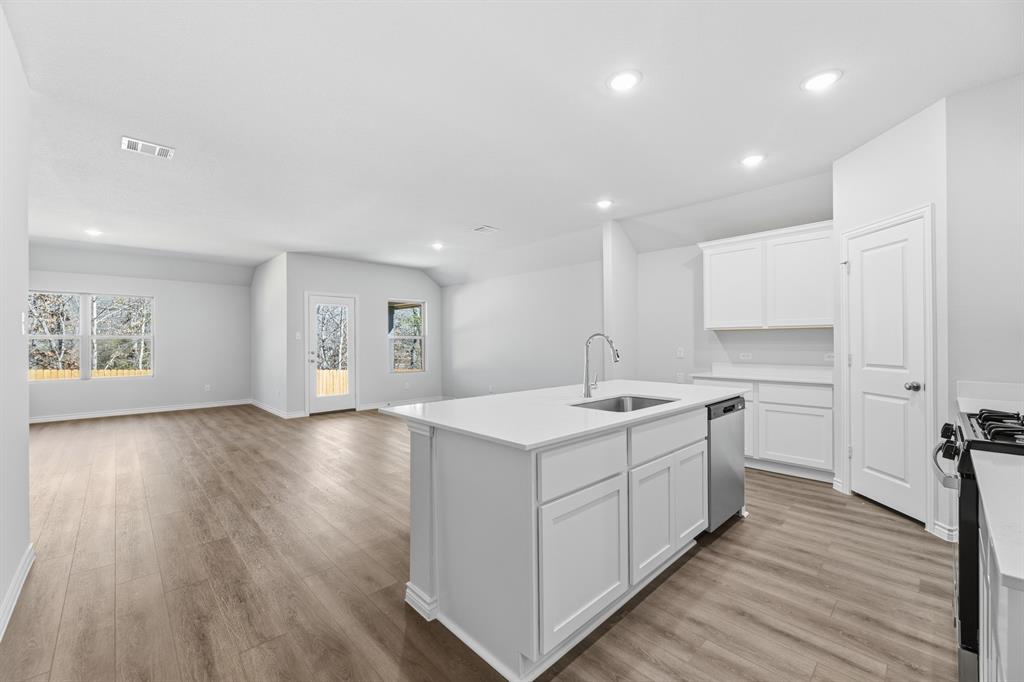 3884 Rose Hill Court