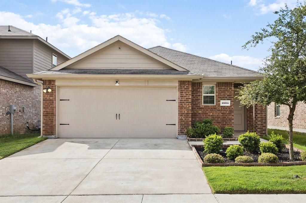 Photo of 1034 Old Oaks Drive, Forney, TX 75126 (MLS # 21266909)