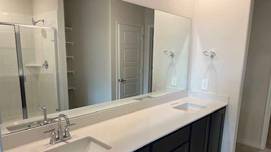 4809 Silver Vein Avenue