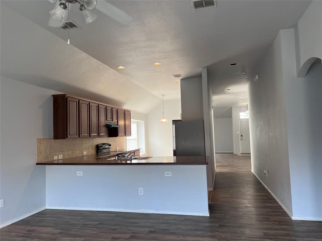 Valley Brook - Residential Lease