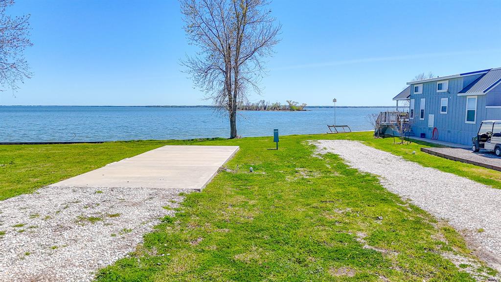 Peninsula Point - Land