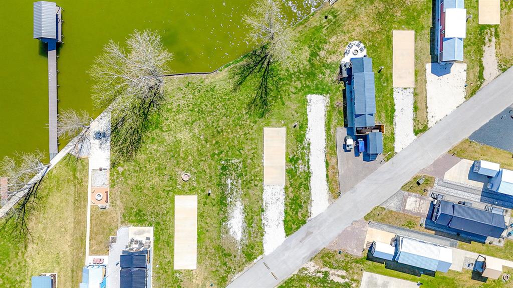 Peninsula Point - Land