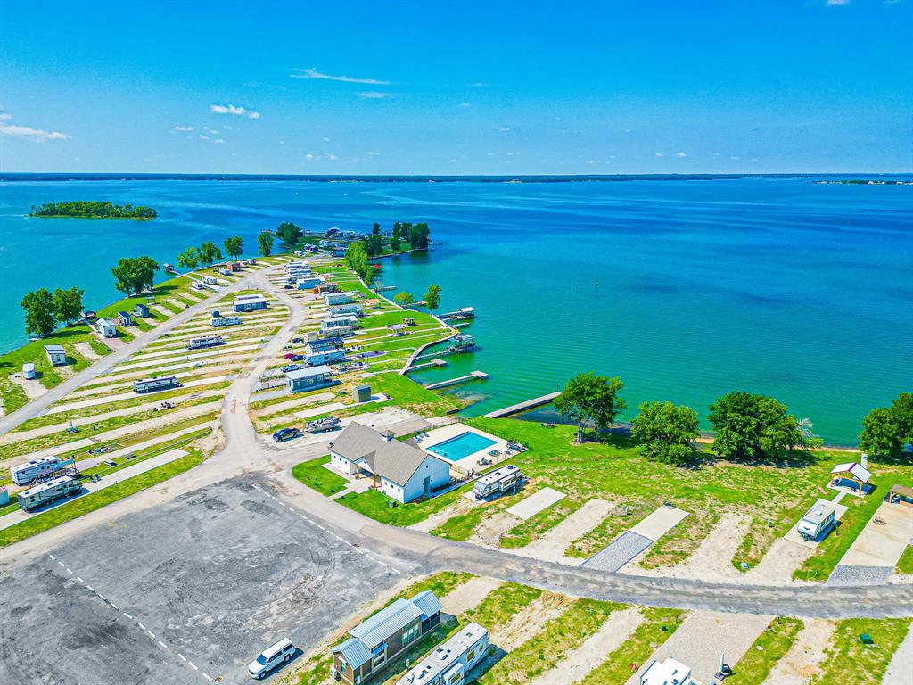 Peninsula Point - Land