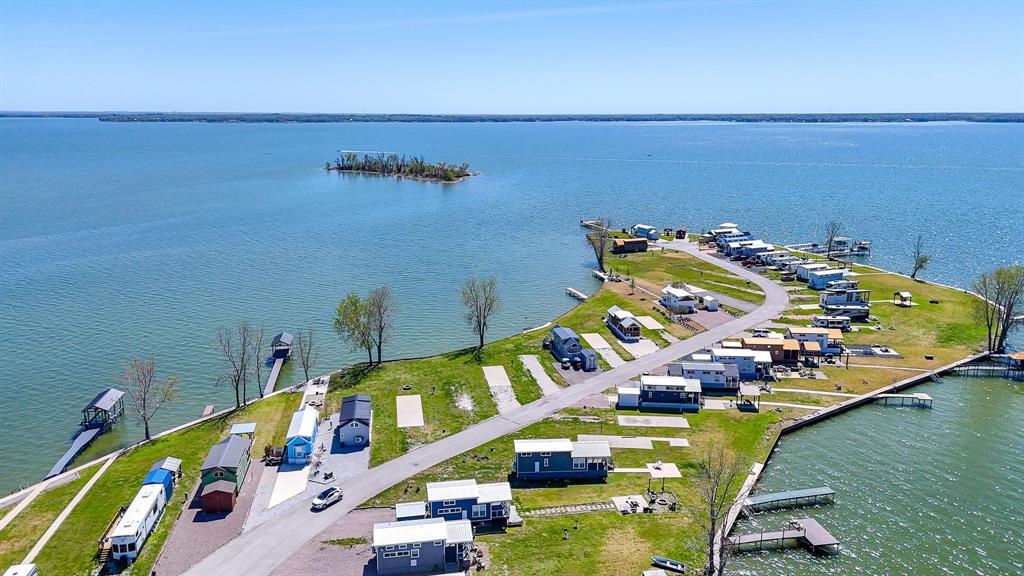 Peninsula Point - Land