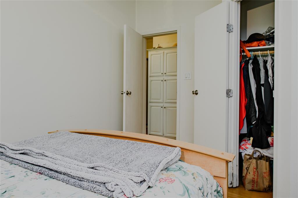 G-0225 CLOPTON W A A-G0225, - Residential