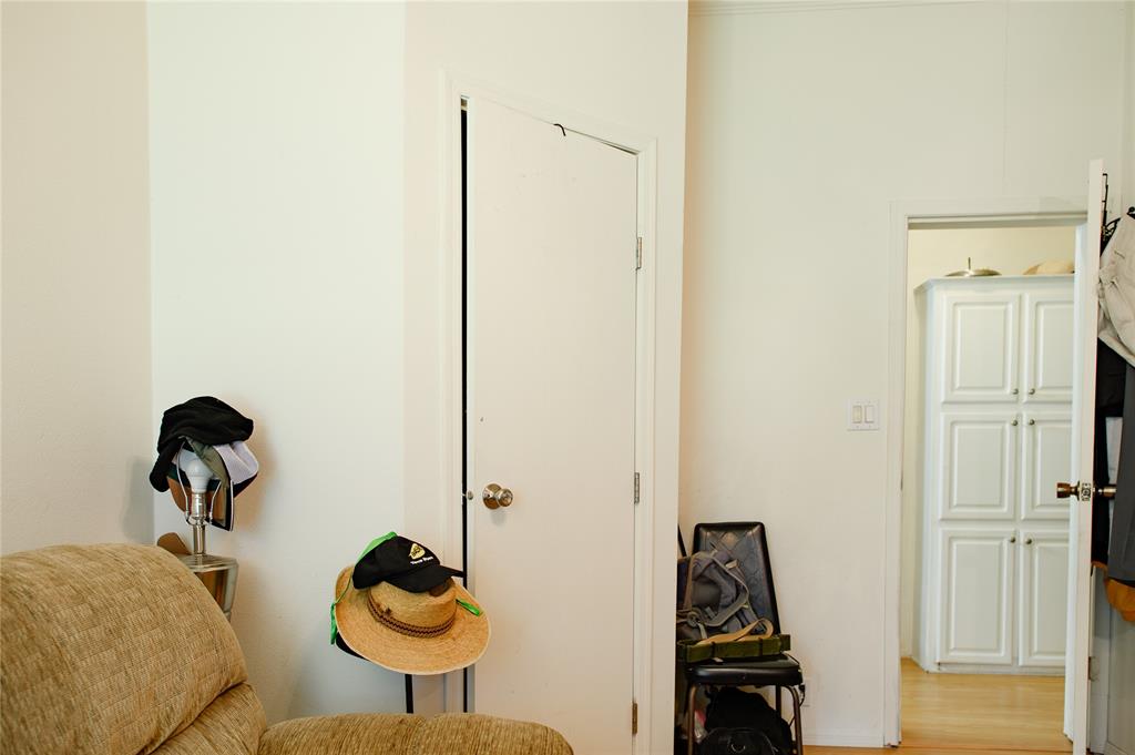 G-0225 CLOPTON W A A-G0225, - Residential