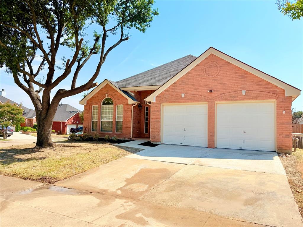 7960 Salmon Run Way