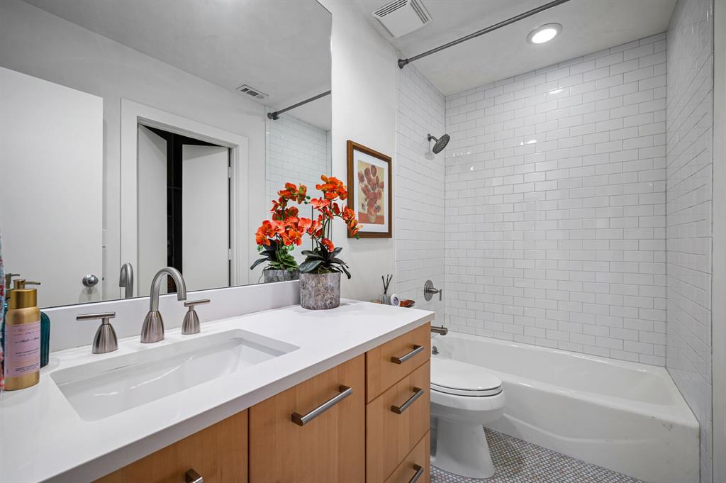 Highway Estates - Residential