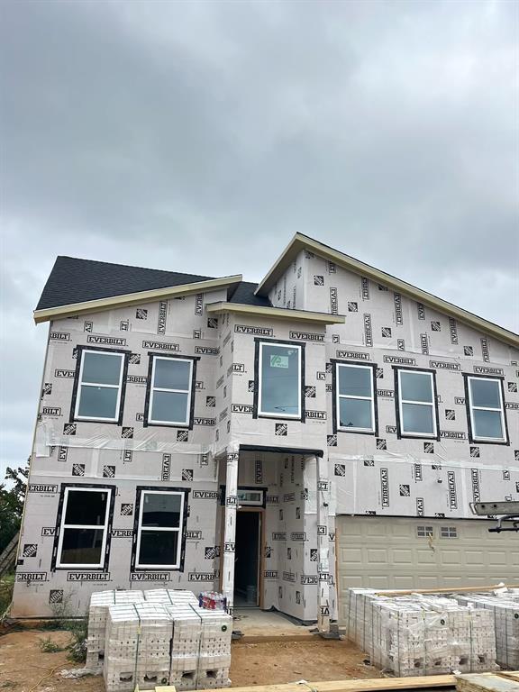 Diceman Complex - Residential