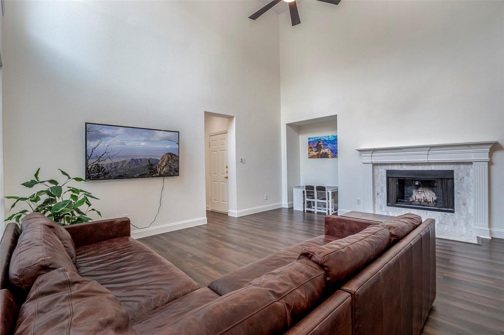 4015 Guadalupe Lane