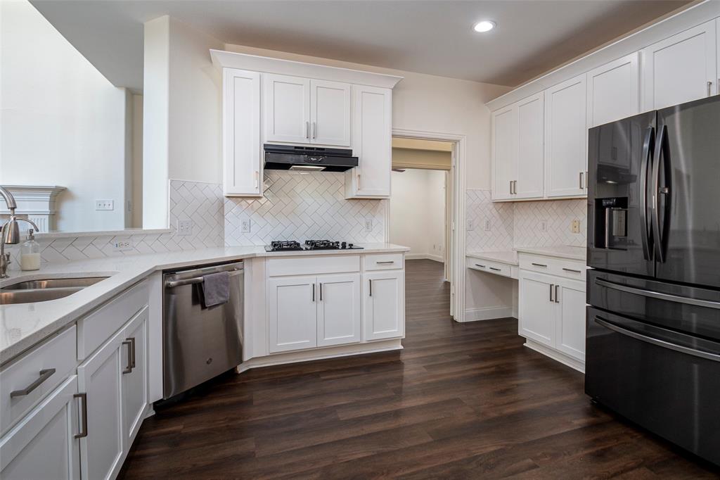 4015 Guadalupe Lane