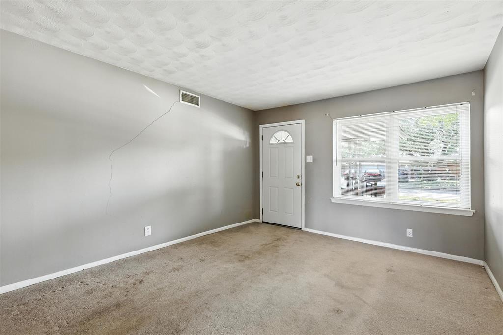 701 Maydelle Lane