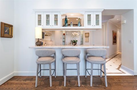 Tiny photo for 2525 N PEARL Street #1005, Dallas, TX 75201 (MLS # 21103241)