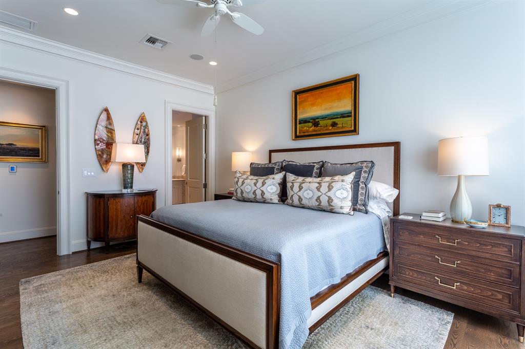 Ritz-Carlton Residences - Residential Lease