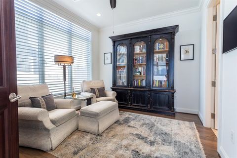 Tiny photo for 2525 N PEARL Street #1005, Dallas, TX 75201 (MLS # 21103241)