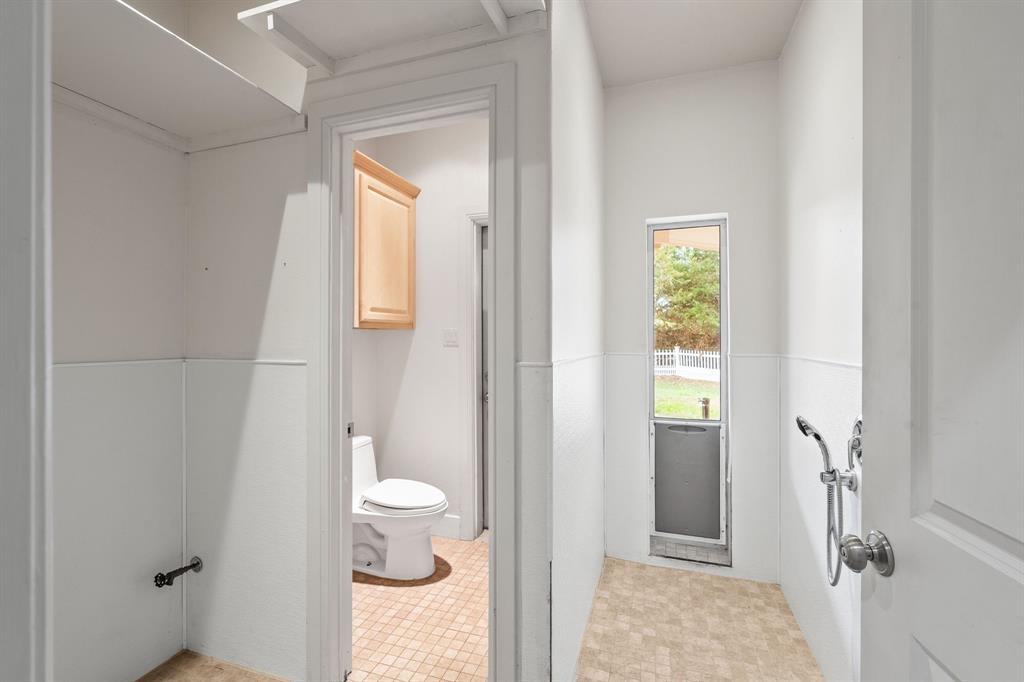 William Sanders Surv Abs #867 - Residential