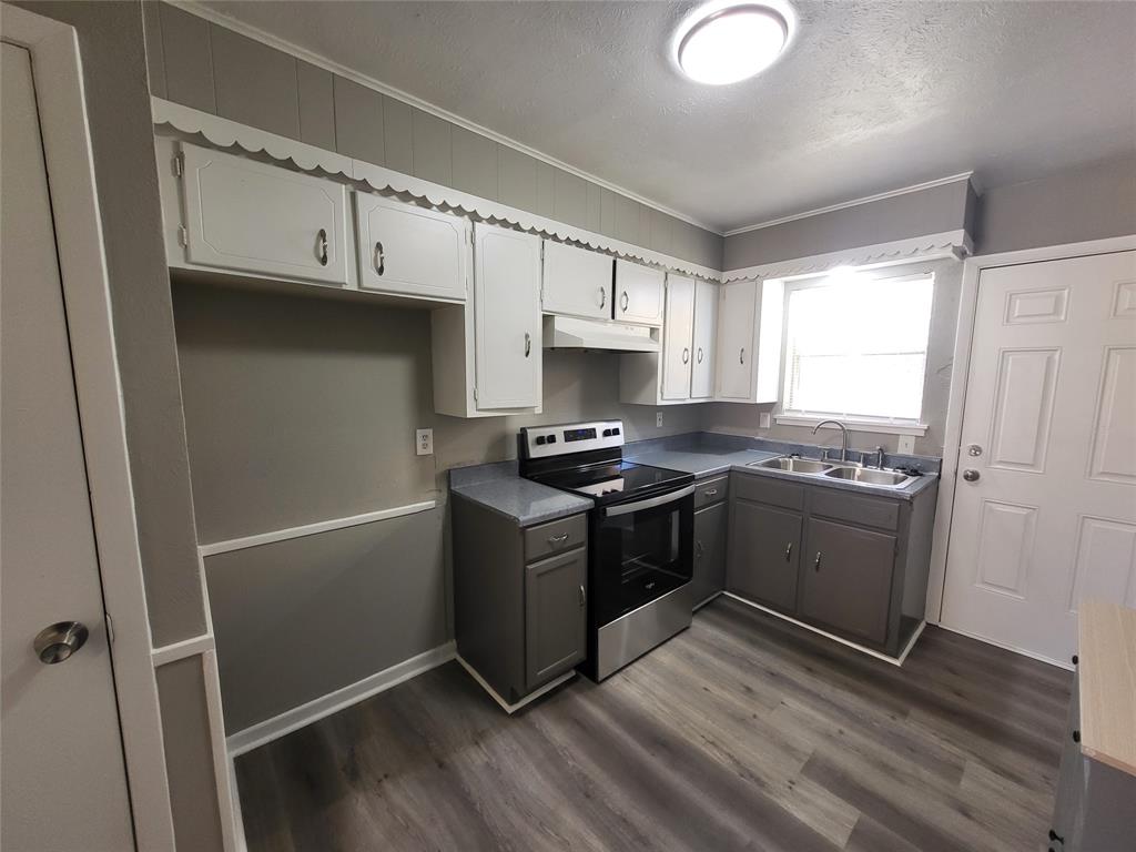 Linnstead J C Add - Residential Income