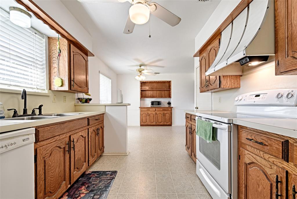 Lake Country Estates - Residential