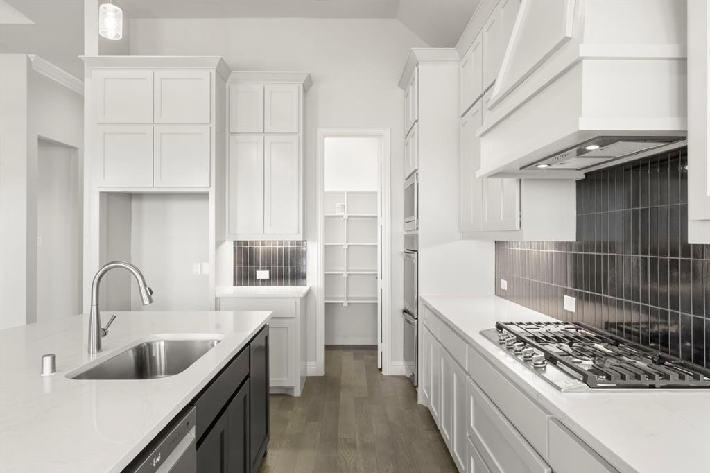 2118 Clairmount Drive