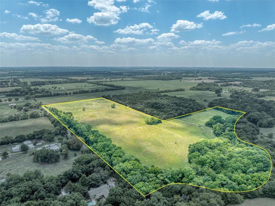 Opportunity to own 33 acres in Sherman, TX located within 5 miles of US Hwy 75, Hwy 82 and downtown Sherman. There site is very flat and would make an excellent location for one or multiple homesites. This site has over 1,400 feet of road frontage on Independence Springs Road and the only flood plain and wetlands are contained to a small area on the north border of the property. This land is located in Sherman ISD and is in the County. There are minimal easements on the property, and it is agriculturally assessed. The land is located in the Pink Hill water CCN and Sherman's sewer CCN. Water and sewer are roughly 2 miles to the west.