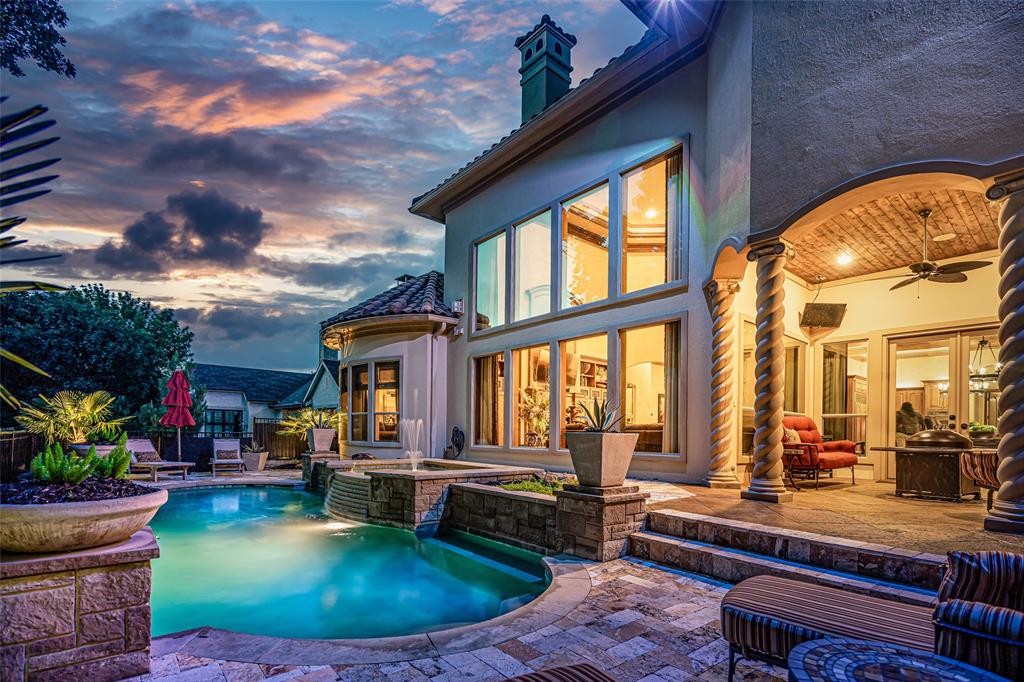 Starwood Ph Four Village 18 - Residential