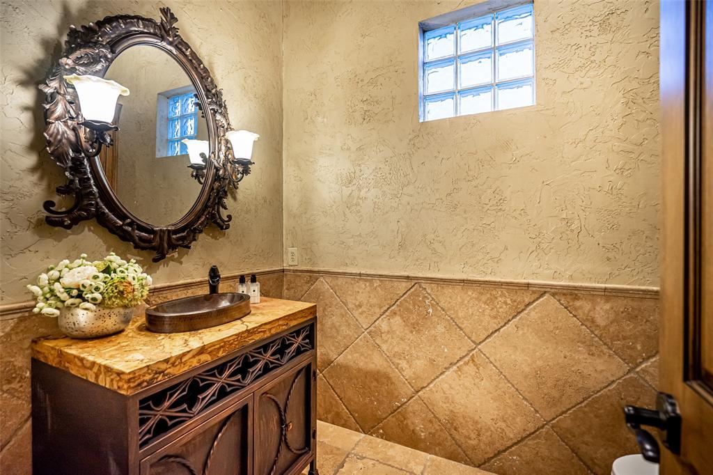 Starwood Ph Four Village 18 - Residential