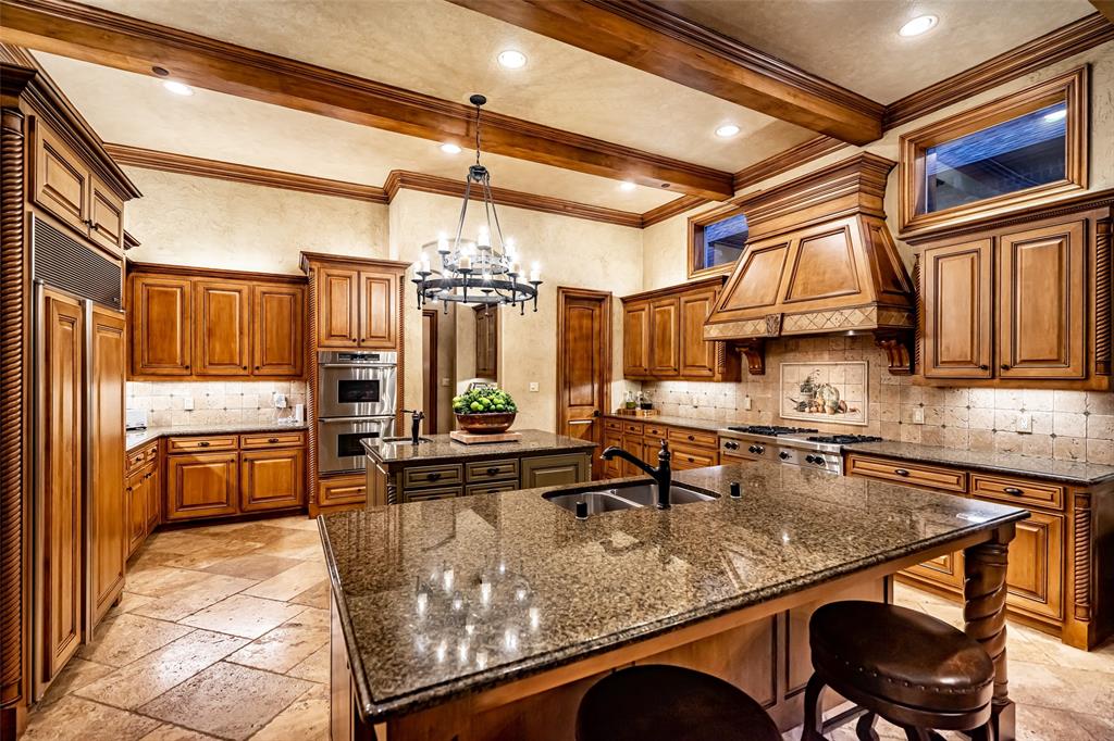 Starwood Ph Four Village 18 - Residential