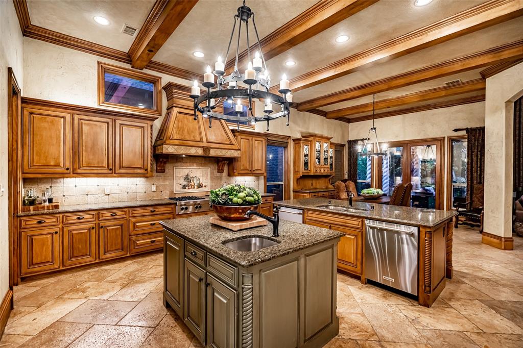 Starwood Ph Four Village 18 - Residential