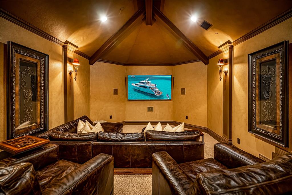 Starwood Ph Four Village 18 - Residential