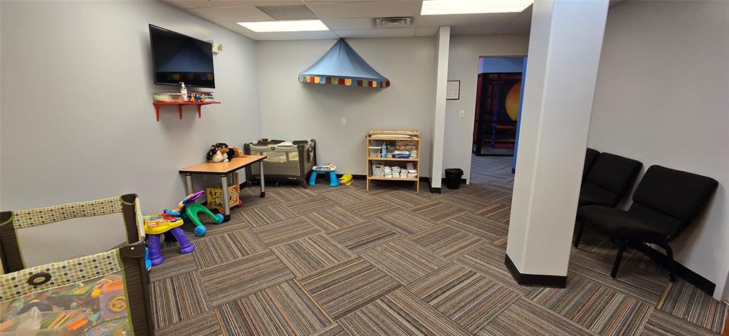 Five Mile - Commercial Lease