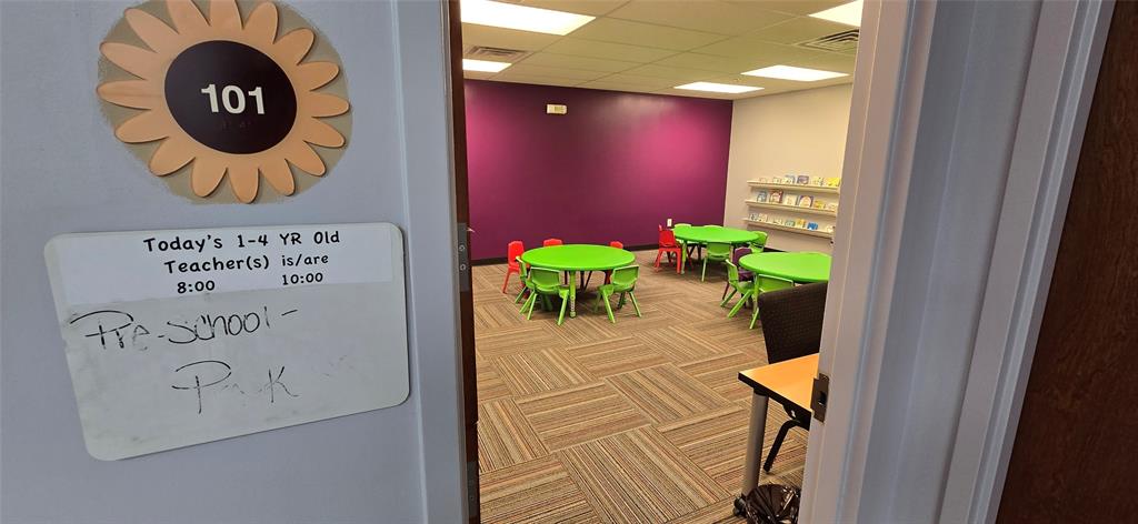 Five Mile - Commercial Lease